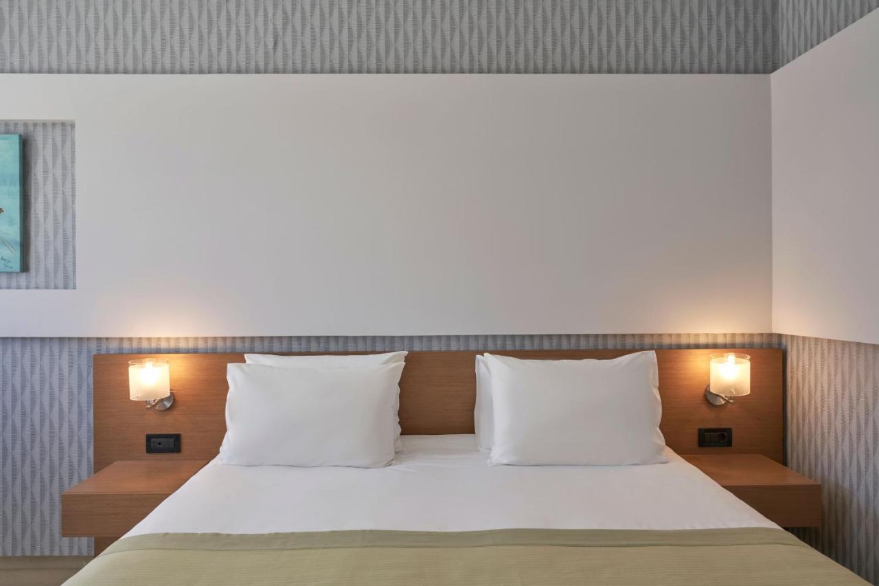 Atlantica Amalthia Beach Hotel - Adults Only Agia Marina  Exterior photo